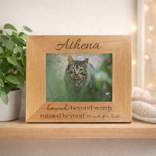 Personalized Cat Memorial Picture Frame – Engraved Alder Wood Pet Remembrance Gift, Paw Prints Loved Beyond